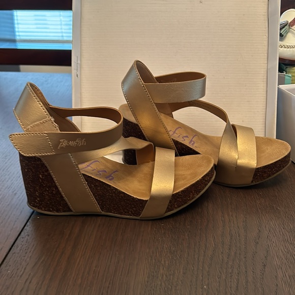 Blowfish Malibu wedge sandals - Picture 2 of 2